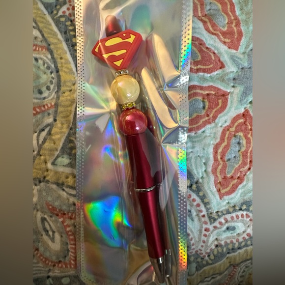 Customize pen done by my 13 year old for her school field trip this year to Wash - Picture 1 of 1